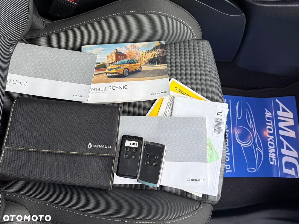 Renault Scenic - 25
