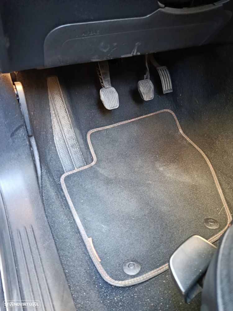 Volvo V40 2.0 D2 VOR - 7