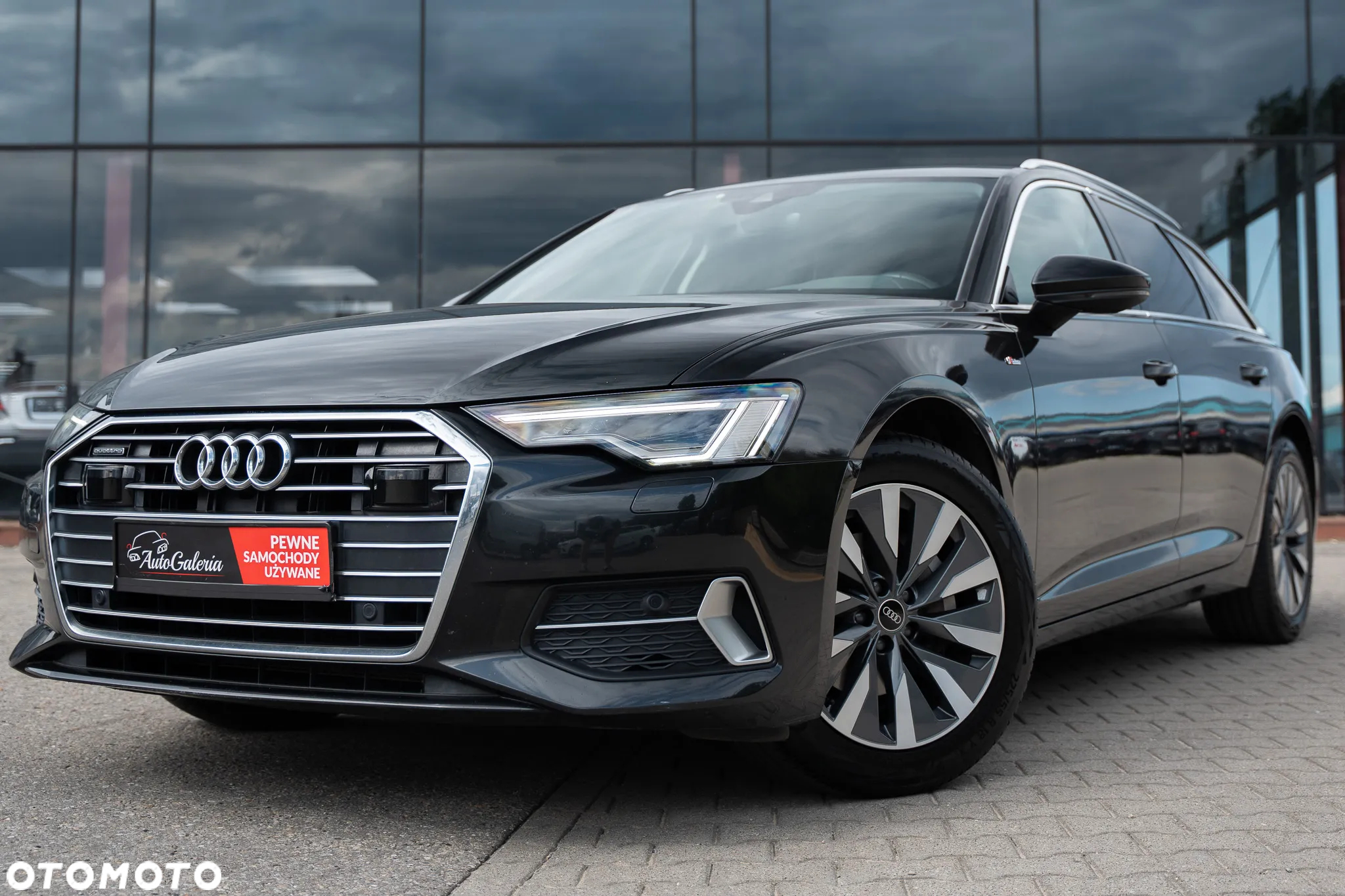 Audi A6 Avant 40 TDI quattro S tronic advanced - 2