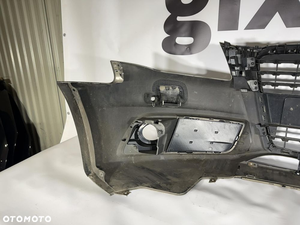Audi A4 B8 S Line Zderzak Przód Przedni PDC, Sprysk. 2008-2011 Kolor: LY1Q - 11