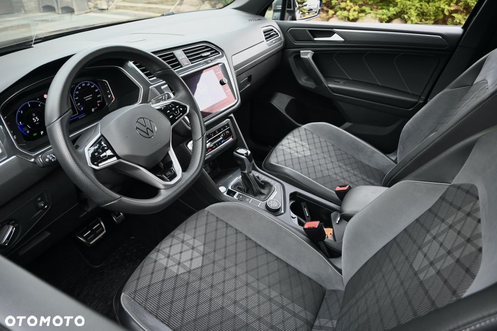 Volkswagen Tiguan 2.0 TDI SCR 4Mot R-Line DSG - 17