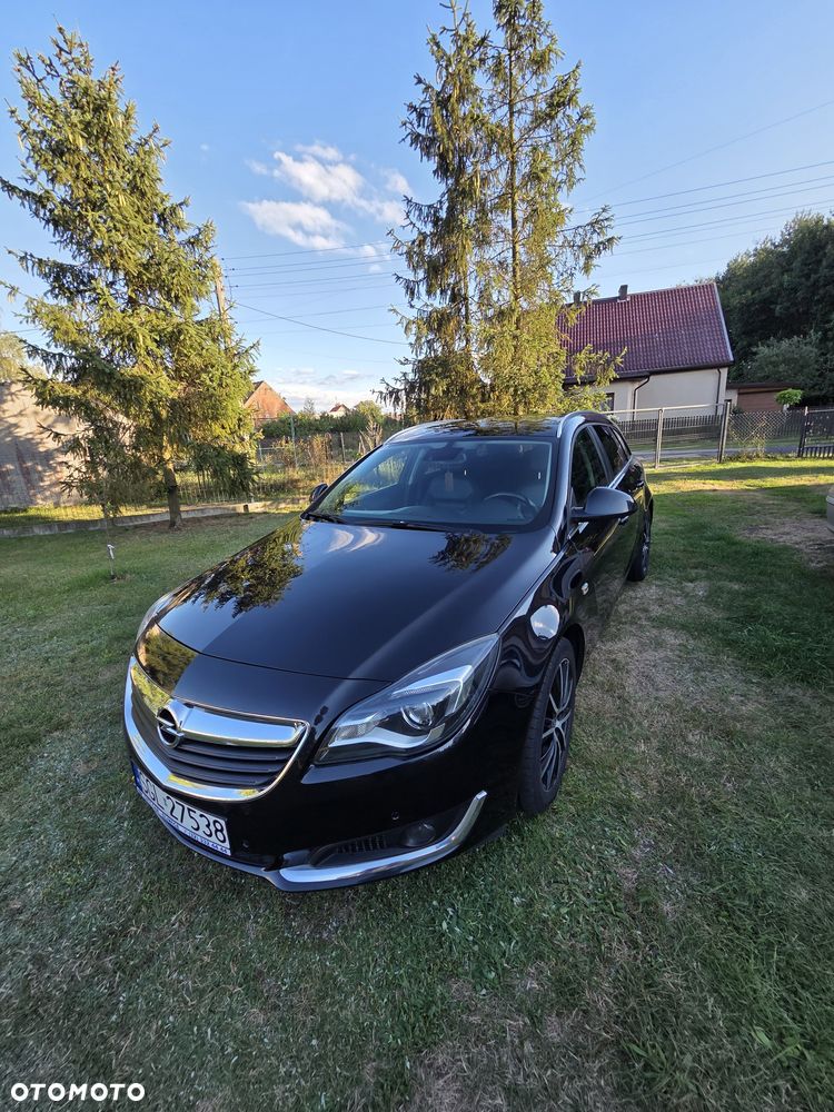 Opel Insignia - 1