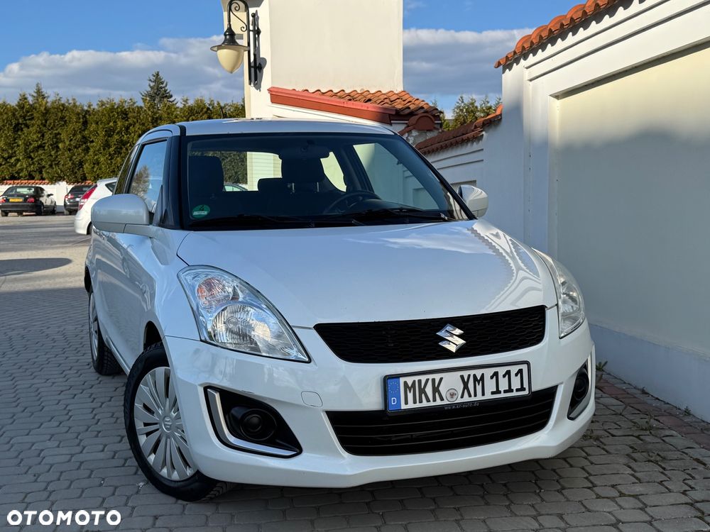 Suzuki Swift - 4