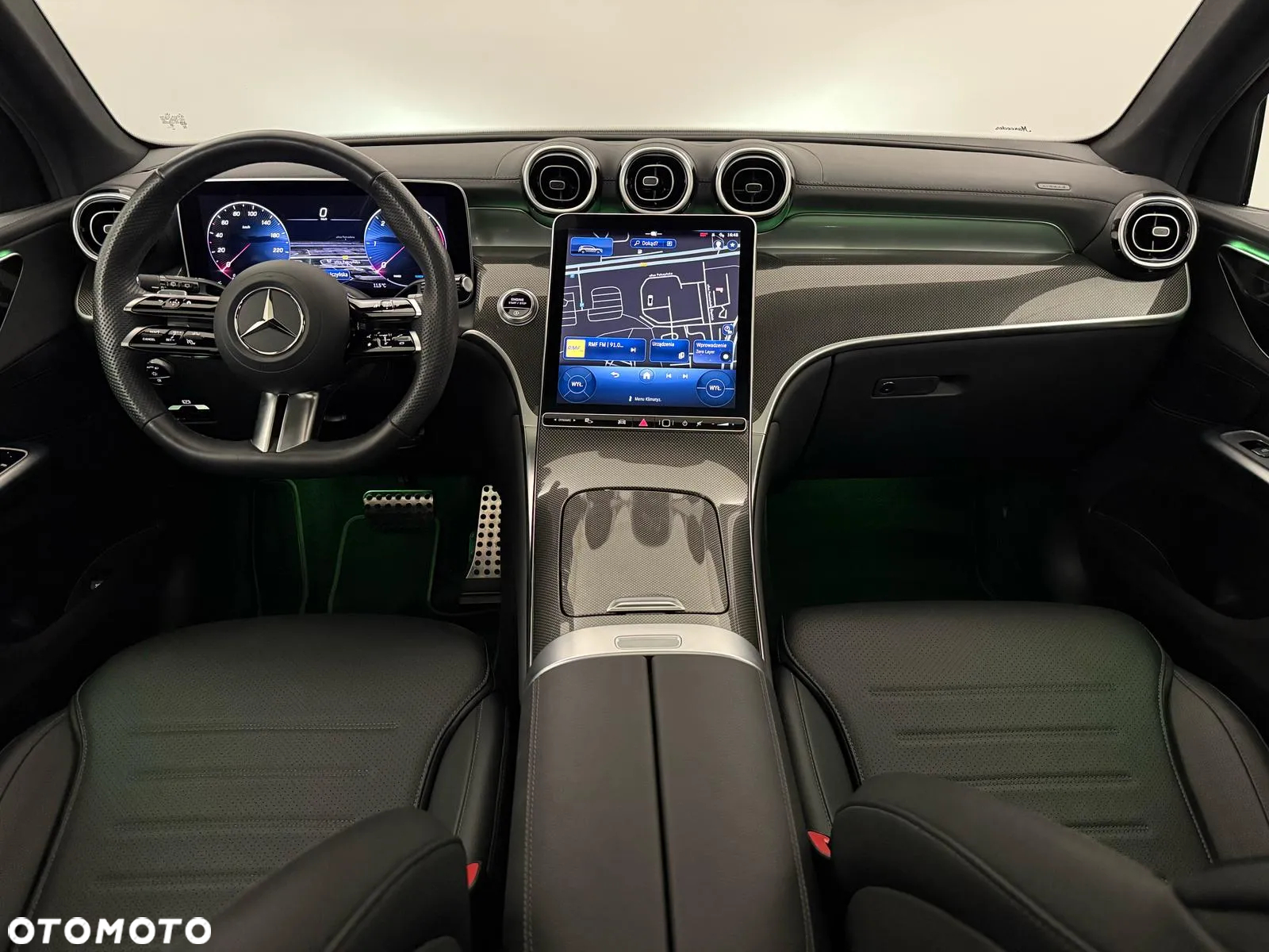 Mercedes-Benz GLC - 17