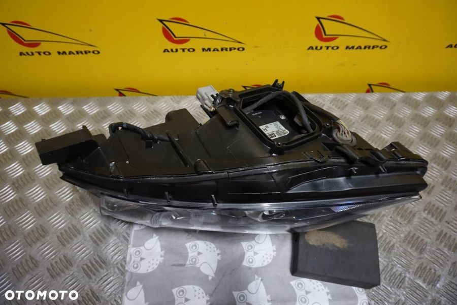 LEXUS RX RX350 2009 - REFLEKTOR LAMPA XENON LEWA USA - 12