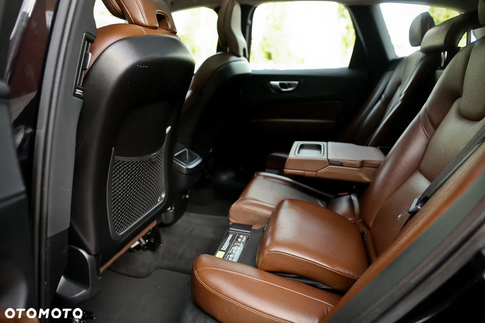 Volvo XC 60 D4 AWD Geartronic Inscription - 20