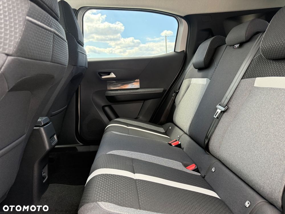 Opel Frontera 1.2 T mHEV GS eDTC6 - 8