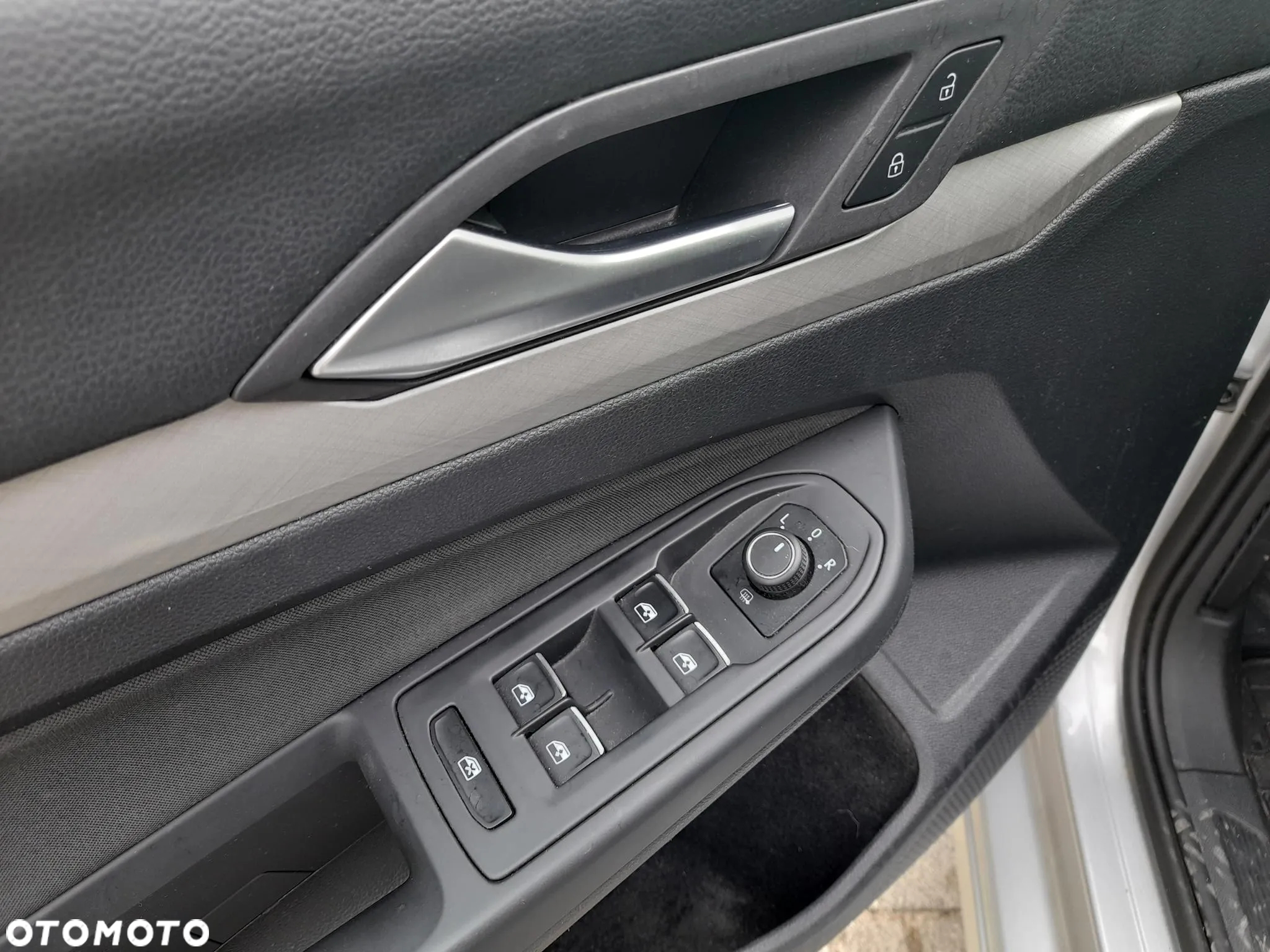 Volkswagen Golf VIII 1.5 TSI EVO Life - 22