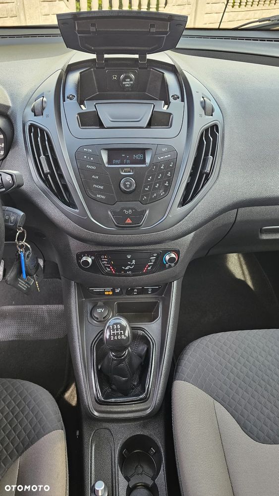 Ford Tourneo Courier 1.5 TDCi S&S Trend - 17