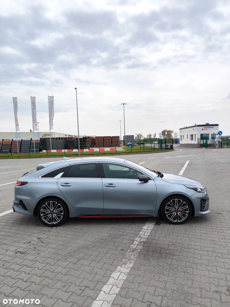 Kia ProCeed - 5