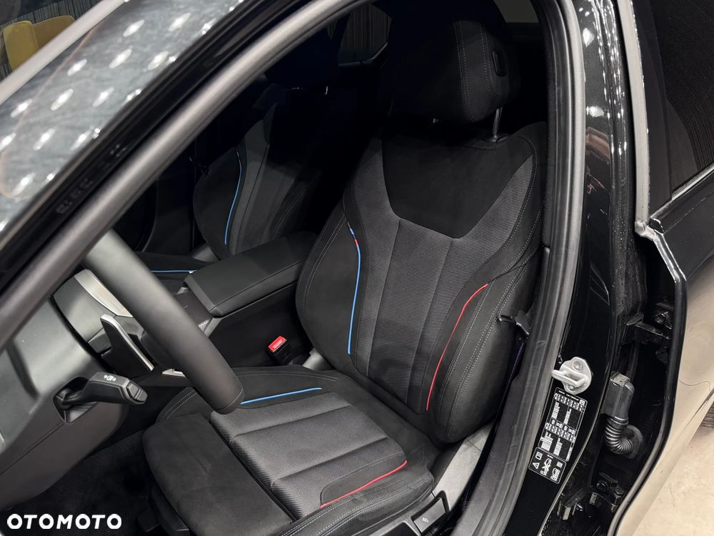 BMW Seria 3 320d xDrive mHEV sport - 10