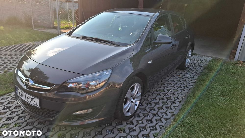 Opel Astra - 1