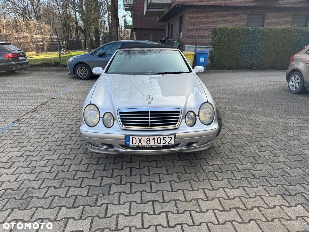Mercedes-Benz CLK - 1