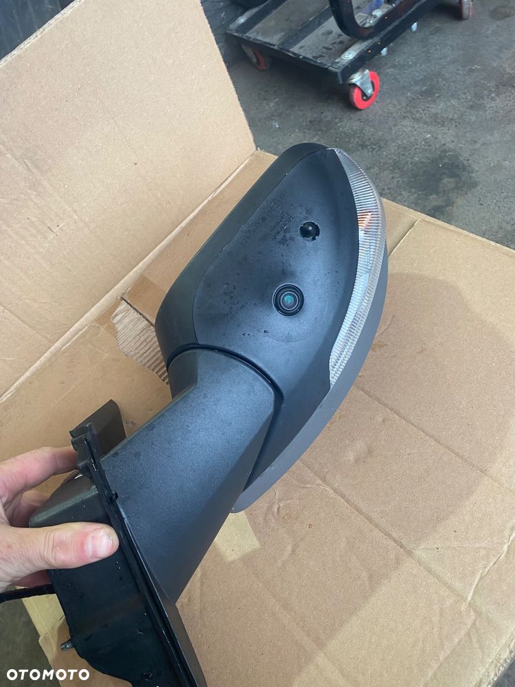 DACIA DUSTER DASTER  3 III KAMERA ( Łącznie 15 pin )12 pinów + 4 piny LUSTERKO ELEKTRYCZNE PRAWE  z kamerą  12 pinowe 15 pin pinów pinowe asystent Wwa - 8