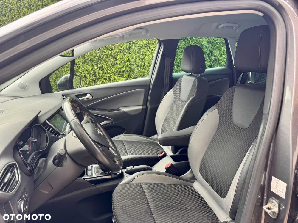 Opel Crossland X - 6