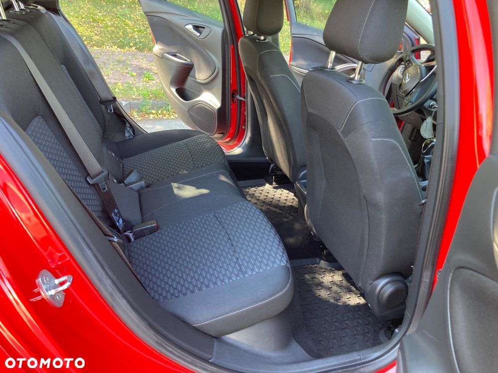 Opel Astra 1.4 Essentia - 10