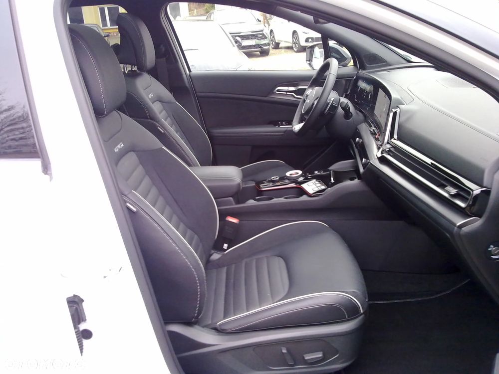 Kia Sportage 1.6 T-GDI 2WD Eco-Dynamics + (48V M-H) DCT GT-Line - 24