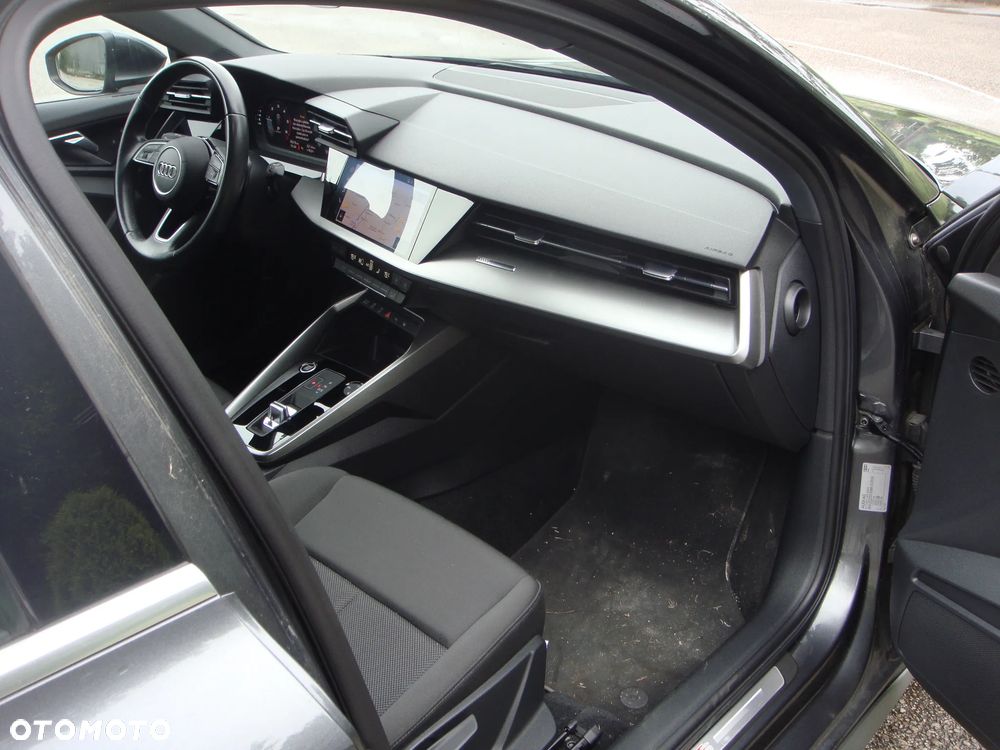 Audi A3 Sportback 35 TDI S Line S tronic - 12
