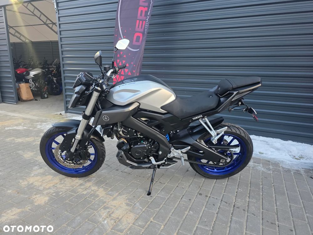 Yamaha MT - 3