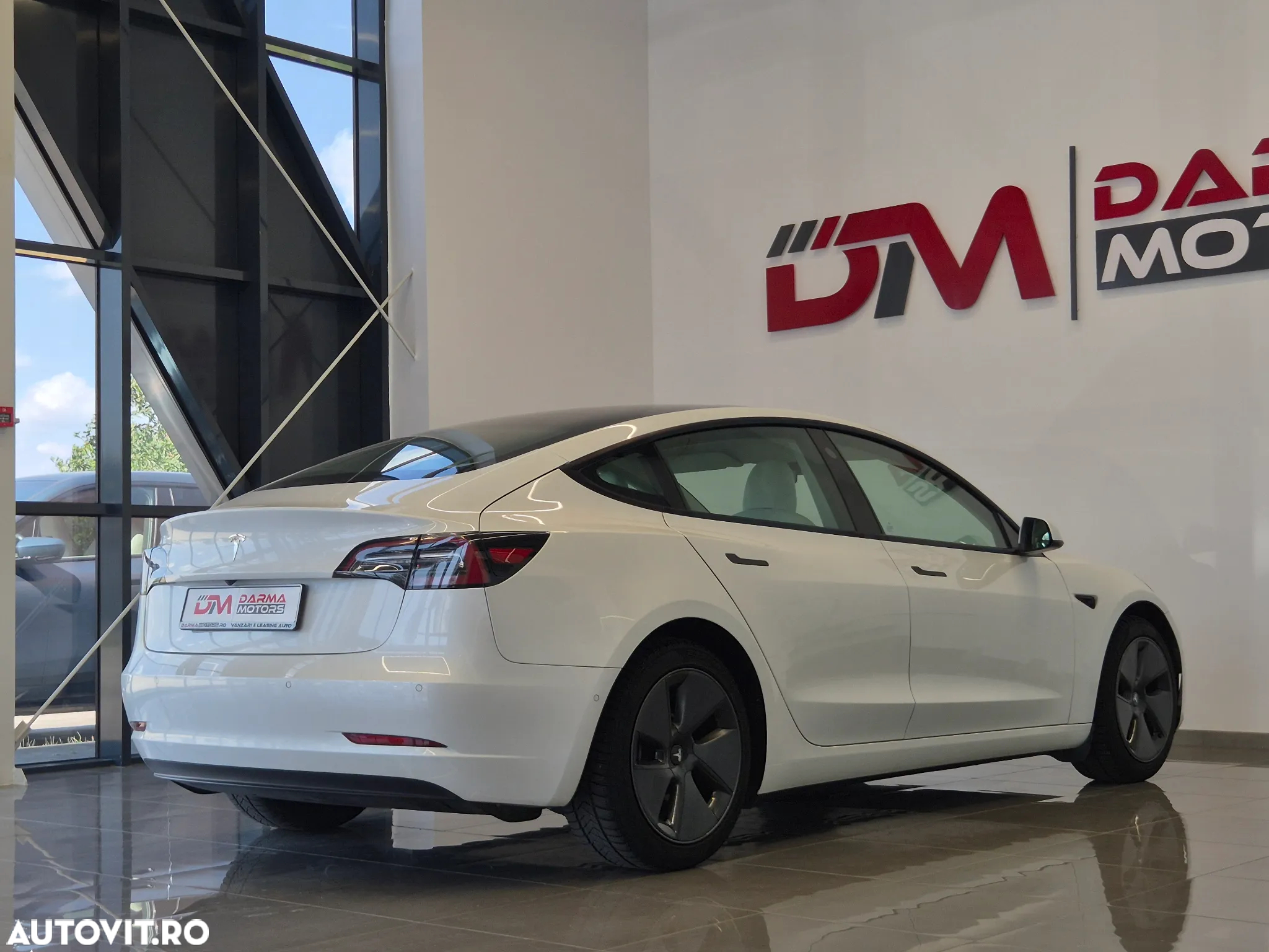 Tesla Model 3 Langstreckenbatterie Allradantrieb Dual Motor - 8