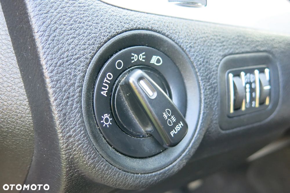 Fiat Freemont 2.0 Multijet Lounge AWD - 17