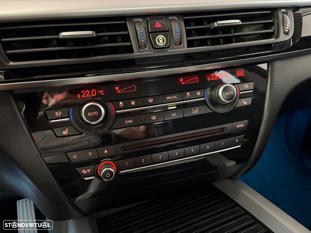BMW X5 25 d sDrive Comfort 7L - 55