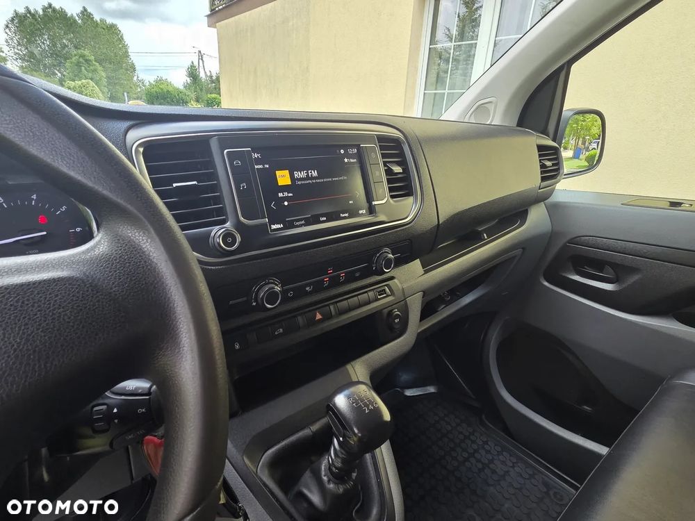 Opel Vivaro - 22