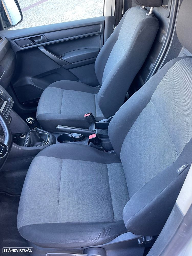 VW CADYY 2.0 TDI - 9