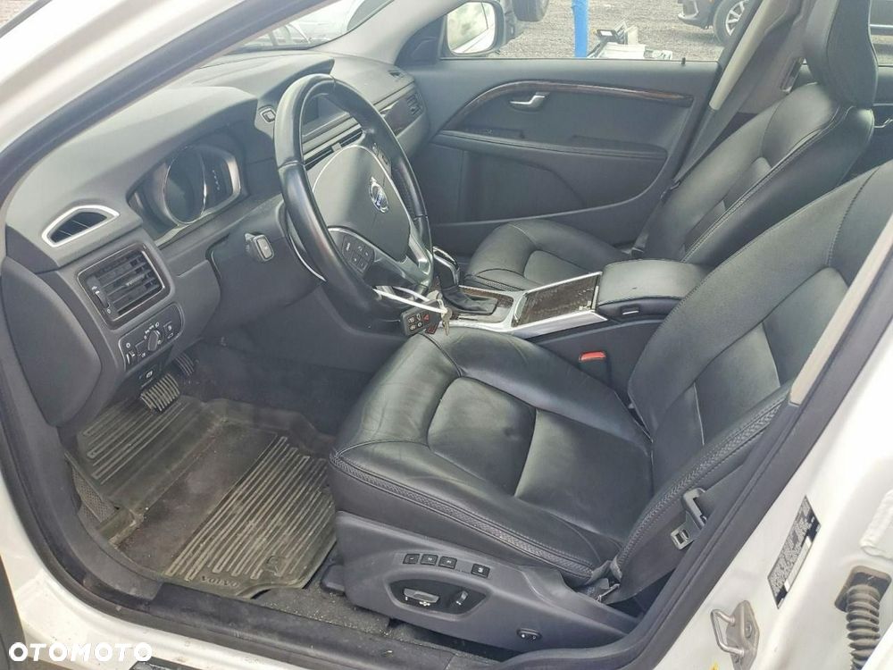 Volvo XC 70 - 7