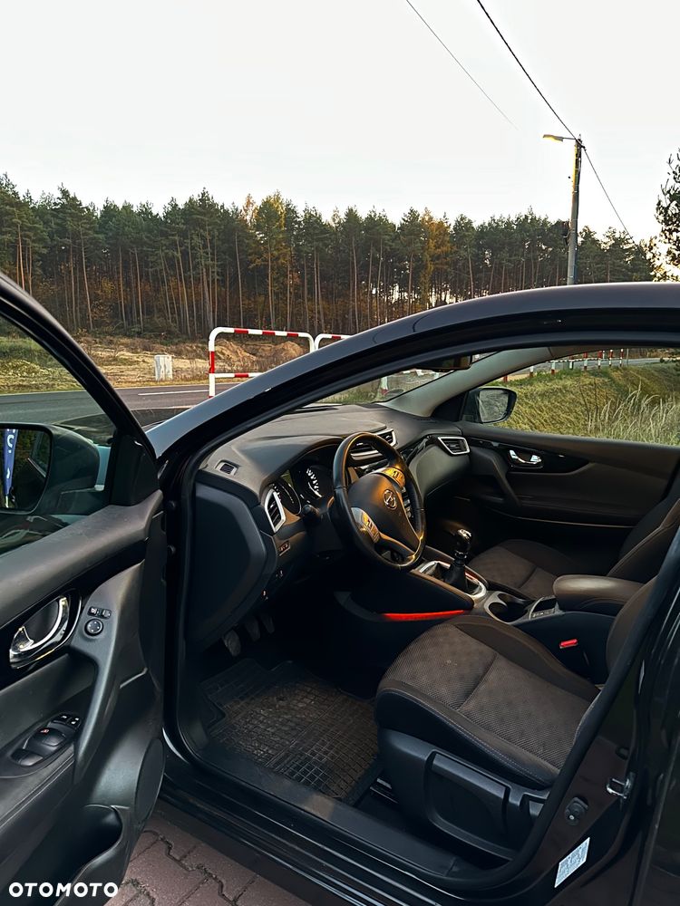 Nissan Qashqai 1.6 DCi 4x4 N-Connecta - 5
