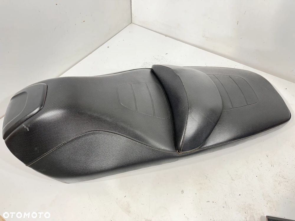 Siedzenie fotel kanapa Gilera GP 800 GP800 - 2