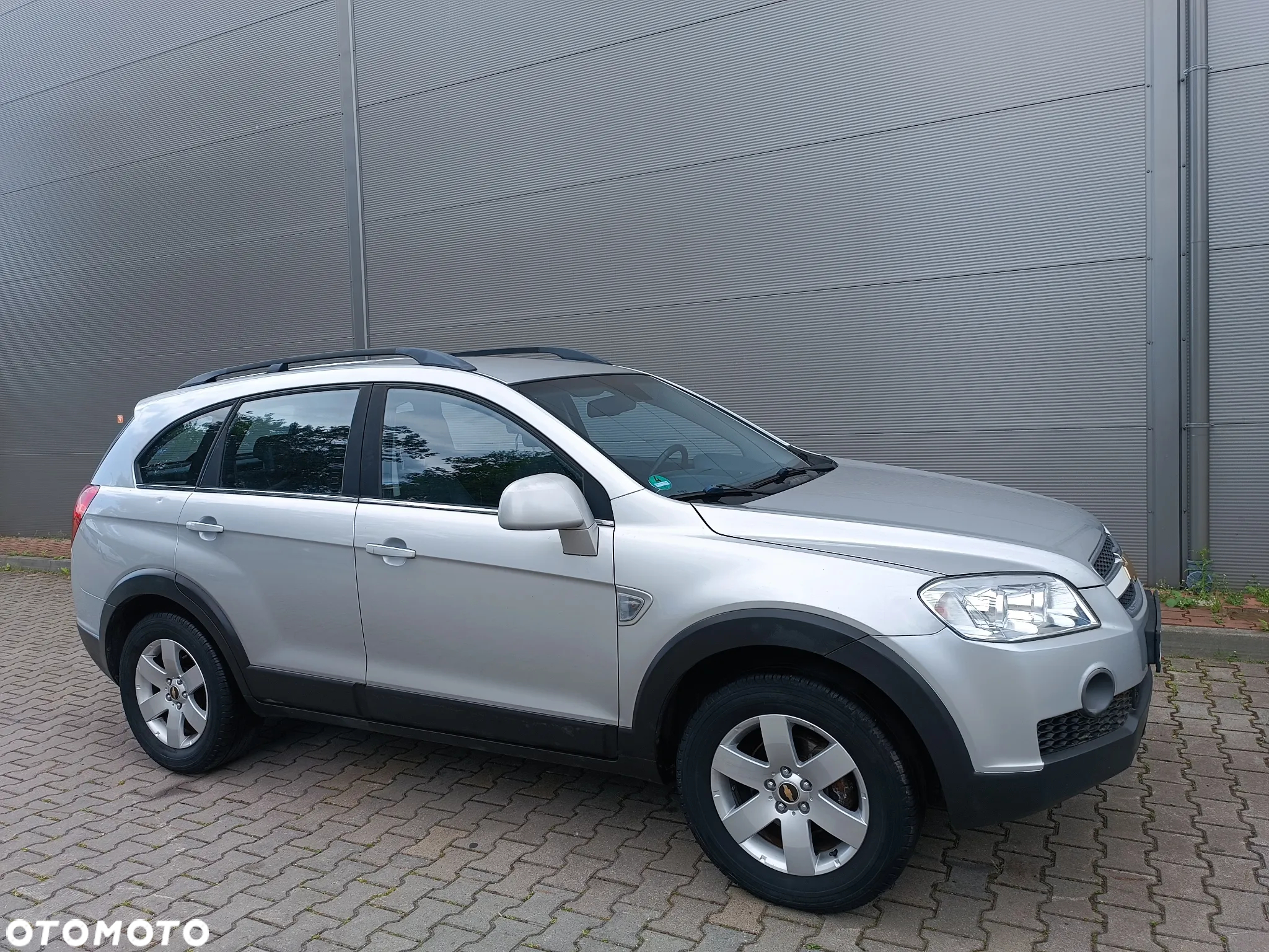 Chevrolet Captiva 2.4 2WD 7 Sitzer LS Family Edition - 4