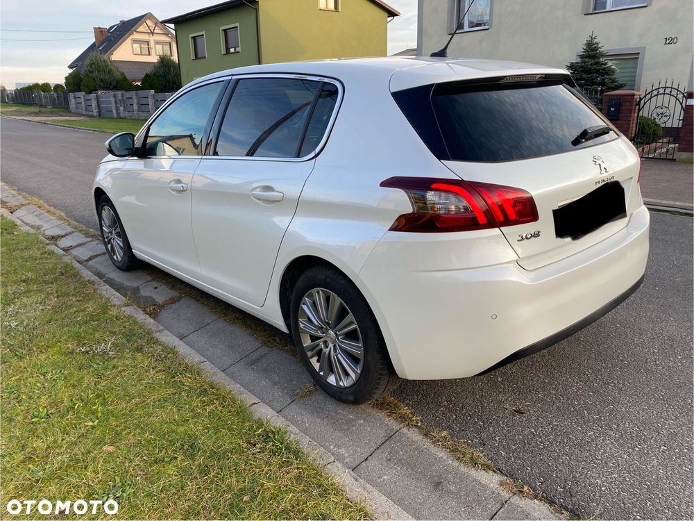 Peugeot 308 - 6