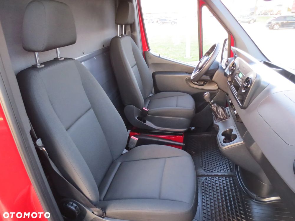 Mercedes-Benz SPRINTER L2H2  SALON POLSKA ORYGINAŁ NISKI PRZEBIEG - 22