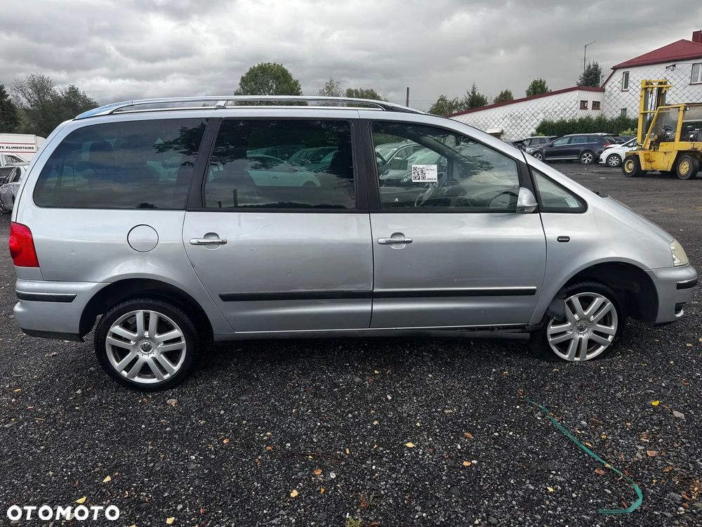 Volkswagen Sharan 2.0 TDI Comfortline - 9