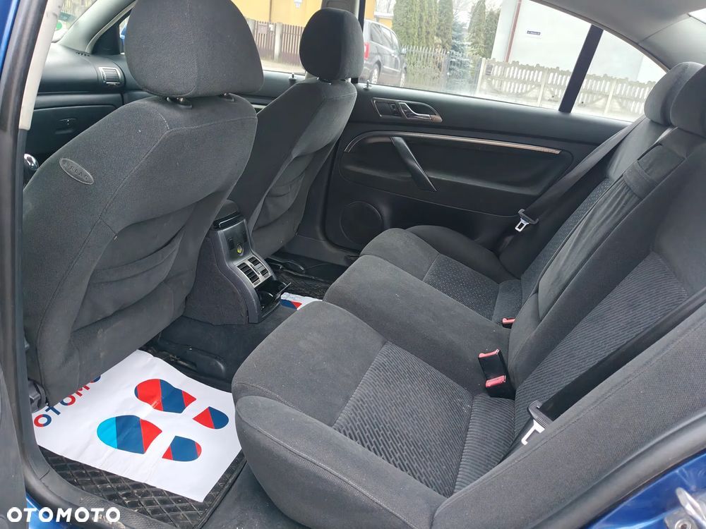 Skoda Superb 2.5 TDI Comfort - 11