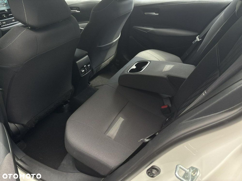 Toyota Corolla 1.8 Hybrid Comfort - 10