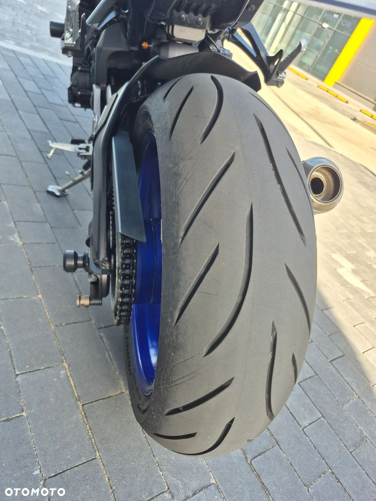 Yamaha MT - 21