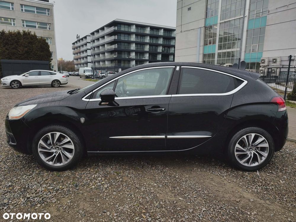 Citroën DS4 HDi 110 Chic - 6