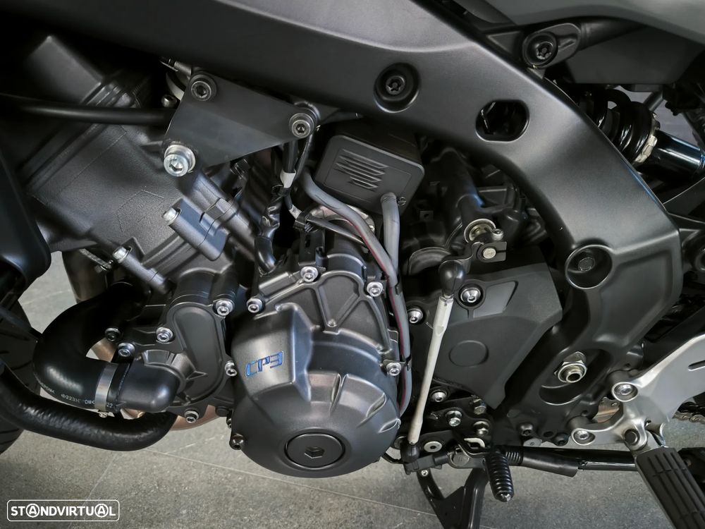 Yamaha Tracer 9 - 23
