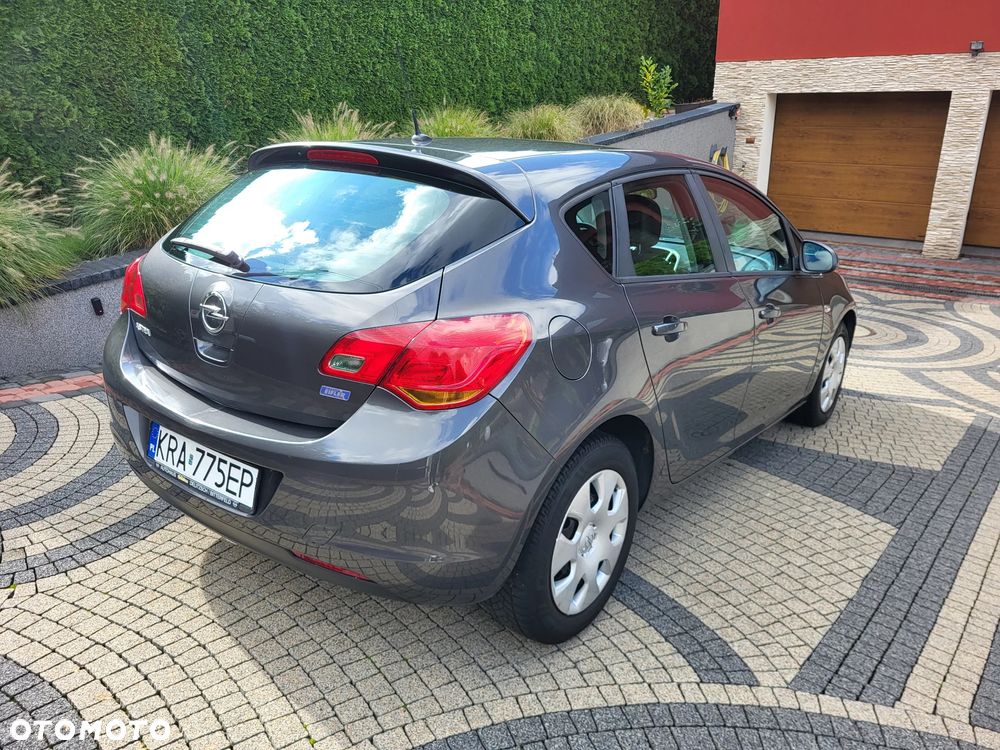 Opel Astra 1.6 Edition - 5
