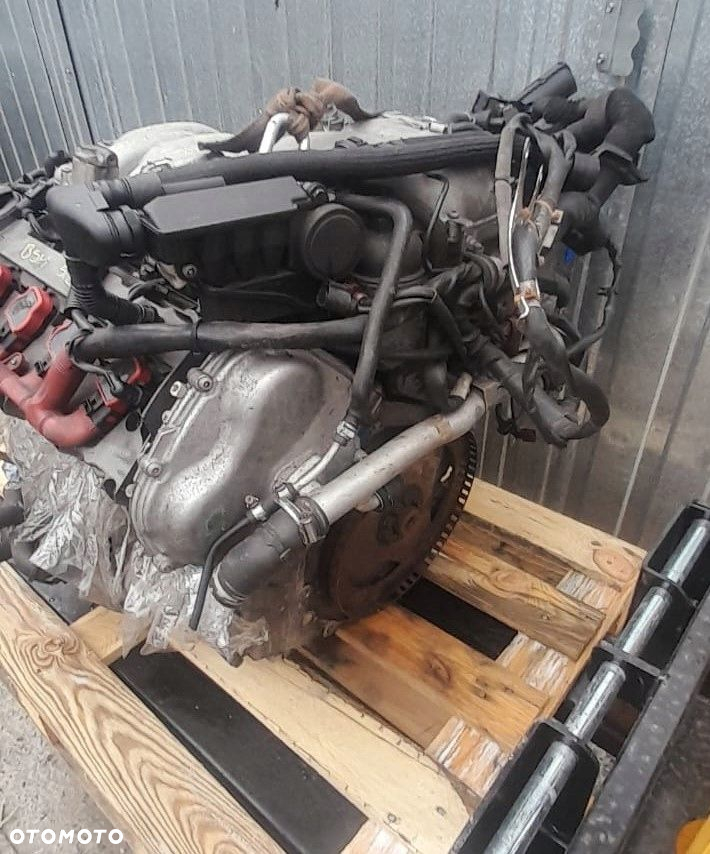 AUDI A8 S8 D3 A6 S6 C6 SILNIK KOMPLETNY 5.2 FSI V10 BSM 450ps FILM - 9