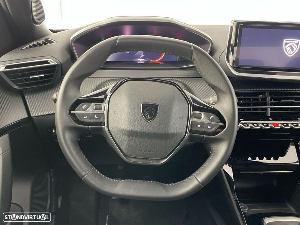 Peugeot 2008 1.2 PureTech Allure - 14