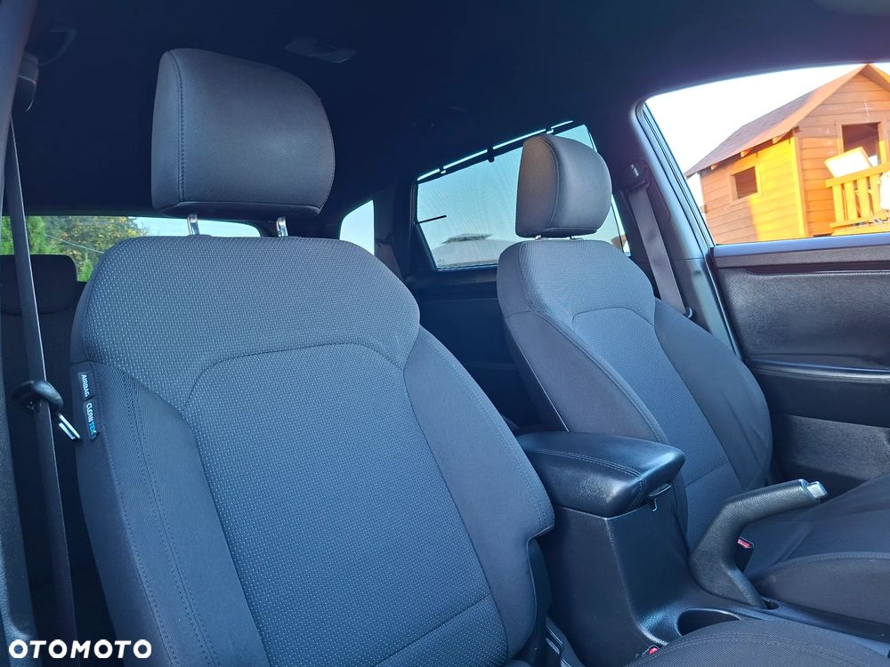 Kia Carens 1.7 CRDi XL - 29