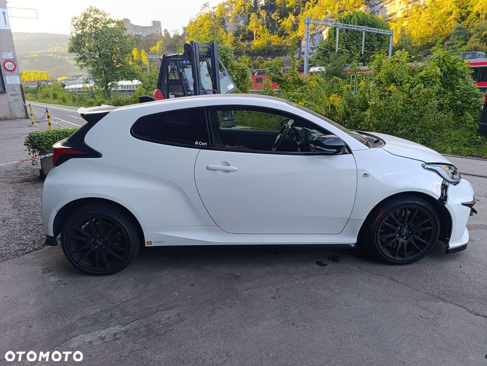 Toyota GR Yaris 1.6 Dynamic - 1
