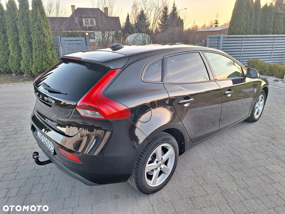Volvo V40 D2 - 7