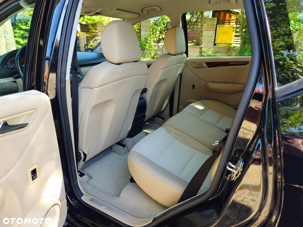 Mercedes-Benz Klasa A 180 CDI Elegance - 17