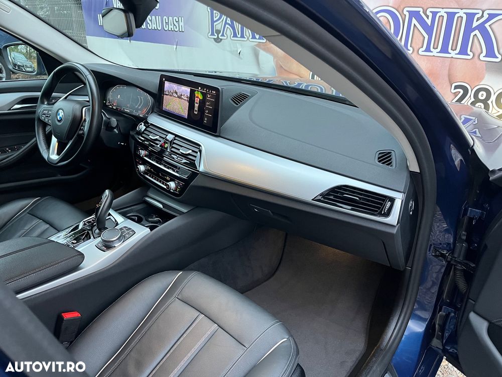 BMW Seria 5 520d xDrive AT - 22
