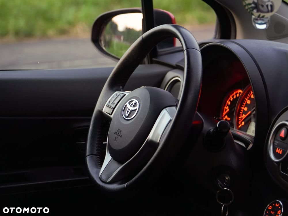 Toyota Yaris 1.0 Active - 13