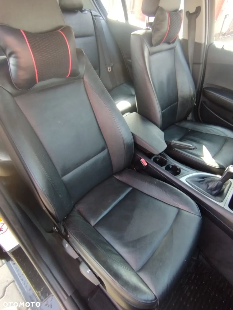 BMW Seria 1 - 19